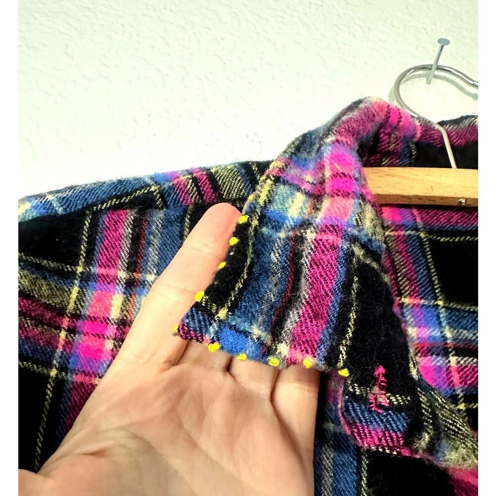 Péro Hand Embroidered Wool Plaid Shirt Jacket Made in India Artisan - Picture 7 of 10